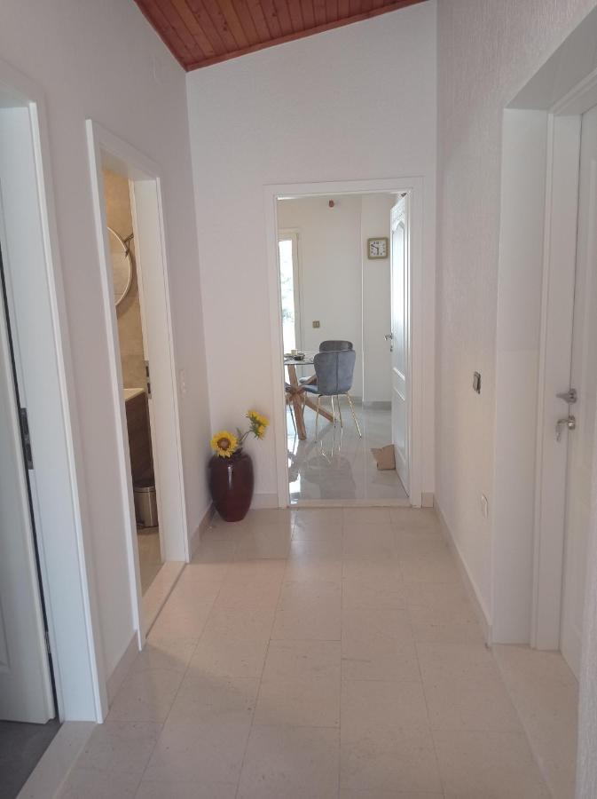 Holiday Home Horizonte With Jacuzzi Gornja Brela ภายนอก รูปภาพ