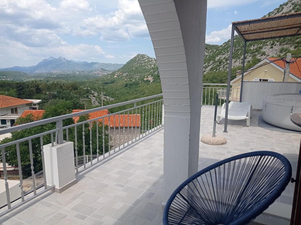 Holiday Home Horizonte With Jacuzzi Gornja Brela ภายนอก รูปภาพ