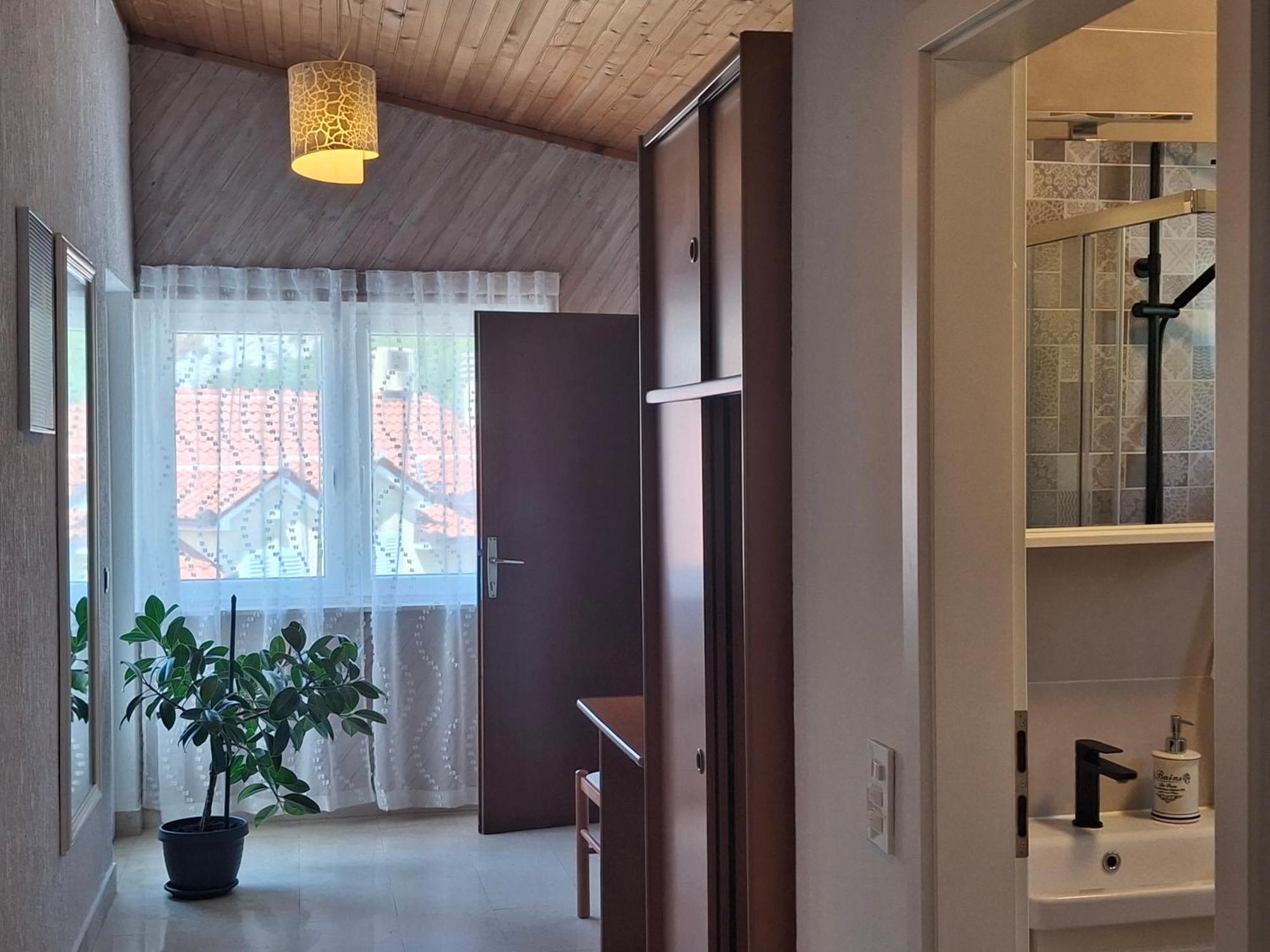 Holiday Home Horizonte With Jacuzzi Gornja Brela ภายนอก รูปภาพ
